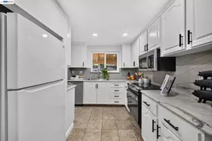 3929 Alma Ct, Pleasanton, CA 94588 - Photo 9
