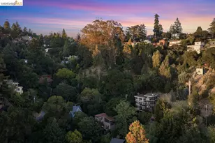 433 Capricorn Ave, Oakland, CA 94611 - Photo 53