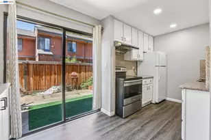 38623 Cherry Ln, Fremont, CA 94536 - Photo 7