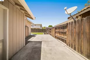 2865 Ponte Mira Way, Tracy, CA 95376 - Photo 35