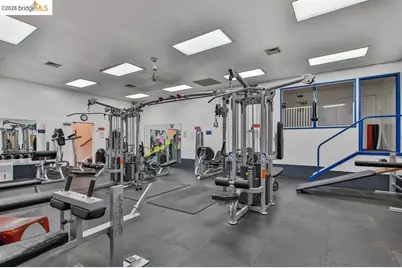 9 Commodore Dr #A207, Emeryville, CA 94608 - Photo 35