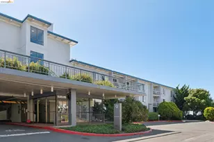 9 Commodore Dr, Emeryville, CA 94608 - Photo 1