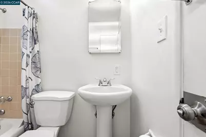 1812 Carlson Blvd, Richmond, CA 94804 - Photo 17
