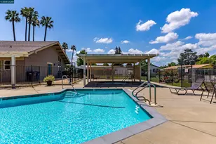 2368 Dalis Dr, Concord, CA 94520 - Photo 71