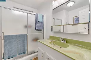 2368 Dalis Dr, Concord, CA 94520 - Photo 29