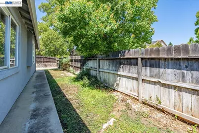 5212 Feather Way, Antioch, CA 94531 - Photo 23