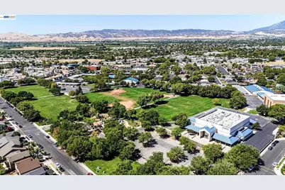 52 Redberry Loop, Brentwood, CA 94513 - Photo 49