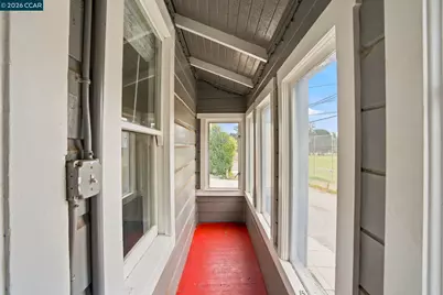 913 France Ave, San Francisco, CA 94122 - Photo 7