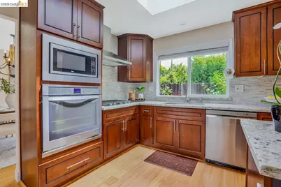 2198 La Orinda, Concord, CA 94518 - Photo 15