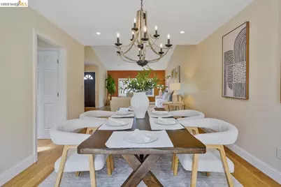 2198 La Orinda, Concord, CA 94518 - Photo 7