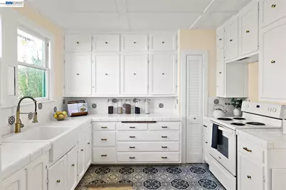 2801 Clay St, Alameda, CA 94501 - Photo 15