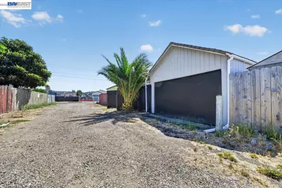 1163 85th Ave, Oakland, CA 94621 - Photo 59