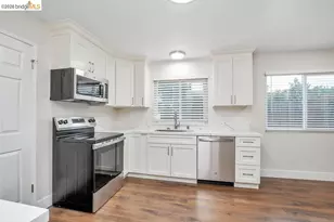 4900 Burgundy Dr, Oakley, CA 94561 - Photo 9