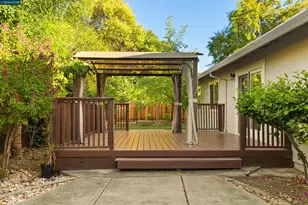1694 Tammy Ln, Concord, CA 94519 - Photo 61