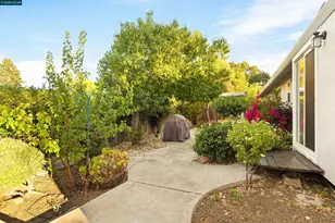 1694 Tammy Ln, Concord, CA 94519 - Photo 63