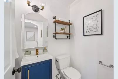 2101 Shoreline Dr #425, Alameda, CA 94501 - Photo 17