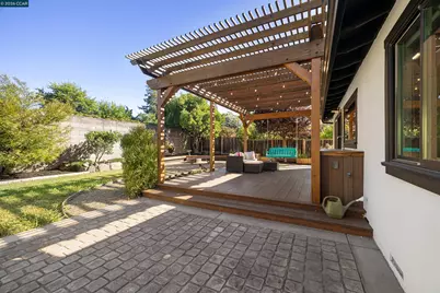 1541 Longford Ct, Walnut Creek, CA 94598 - Photo 25