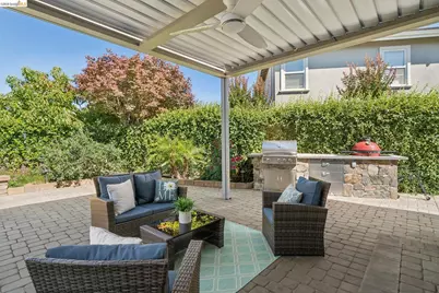 661 Stoneman Ct, Benicia, CA 94510 - Photo 77