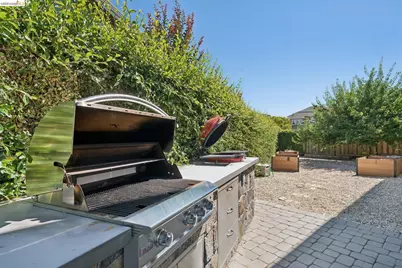 661 Stoneman Ct, Benicia, CA 94510 - Photo 81