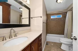 5706 Pepperridge Way, Concord, CA 94521 - Photo 23