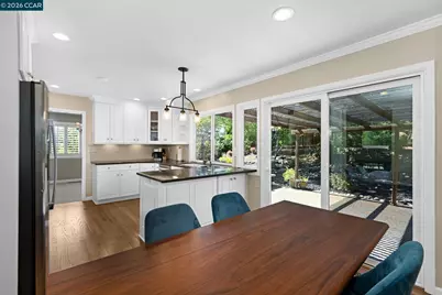 5706 Pepperridge Way, Concord, CA 94521 - Photo 15