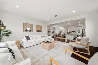1502 Flagship Dr, Vallejo, CA 94592 - Photo 13