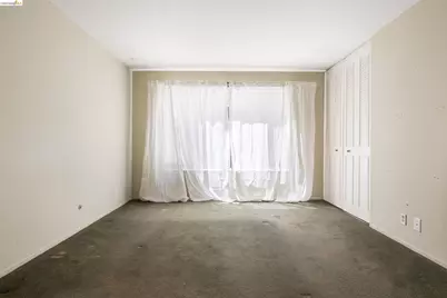 398 Adams St #104, Oakland, CA 94610 - Photo 7