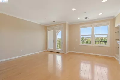 3290 Maguire Way #412, Dublin, CA 94568 - Photo 5