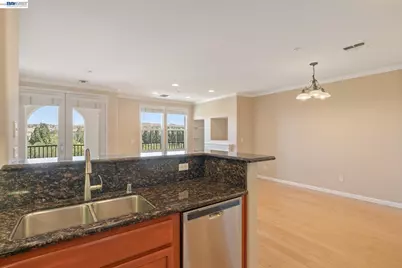3290 Maguire Way #412, Dublin, CA 94568 - Photo 15