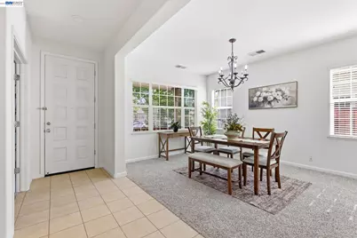 24 Heritage Dr, Mountain House, CA 95391 - Photo 13
