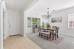 24 Heritage Dr, Mountain House, CA 95391 - Photo 13