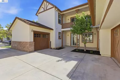 24 Heritage Dr, Mountain House, CA 95391 - Photo 33