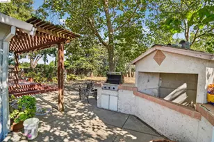 2717 Lobelia Ct, Antioch, CA 94531 - Photo 43