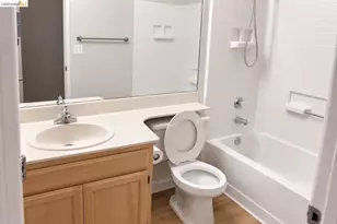 256 Napoli Ct, Hercules, CA 94547 - Photo 7