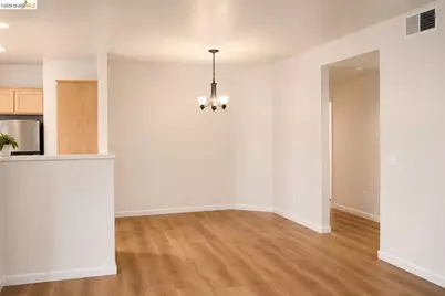 256 Napoli Ct, Hercules, CA 94547 - Photo 13