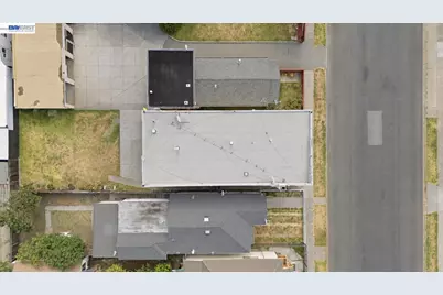 1621 Chanslor Ave, Richmond, CA 94801 - Photo 3