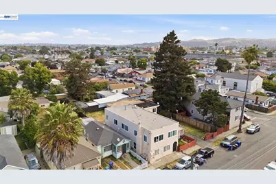 1619 Chanslor Ave, Richmond, CA 94801 - Photo 11