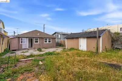 5362 Foothill Blvd, Oakland, CA 94601 - Photo 39