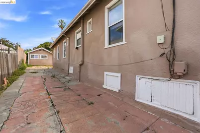 5362 Foothill Blvd, Oakland, CA 94601 - Photo 37