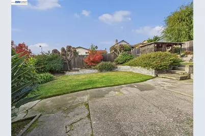 836 Hawthorne Dr, Rodeo, CA 94572 - Photo 33