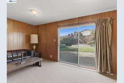 836 Hawthorne Dr, Rodeo, CA 94572 - Photo 29