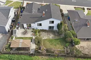 836 Hawthorne Dr, Rodeo, CA 94572 - Photo 35