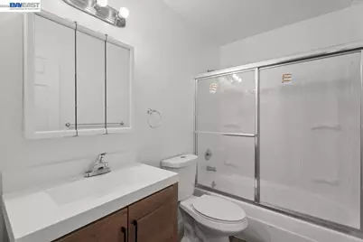 25684 Spring Dr, Hayward, CA 94542 - Photo 13