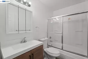 25684 Spring Dr, Hayward, CA 94542 - Photo 13