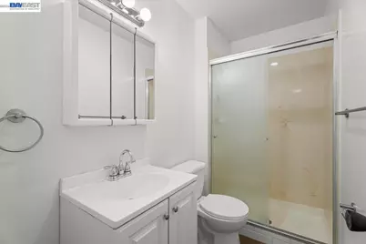25684 Spring Dr, Hayward, CA 94542 - Photo 5