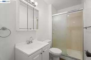25684 Spring Dr, Hayward, CA 94542 - Photo 5