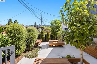 3954 Forest Hill Ave, Oakland, CA 94602 - Photo 31