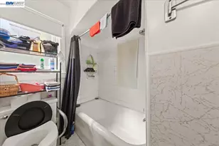 22071 Montgomery St, Hayward, CA 94541 - Photo 13