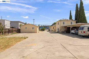 22071 Montgomery St, Hayward, CA 94541 - Photo 7
