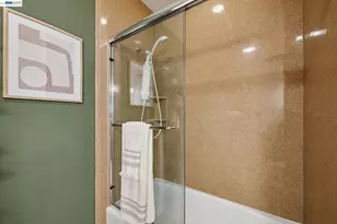 428 Alice St, Oakland, CA 94607 - Photo 21